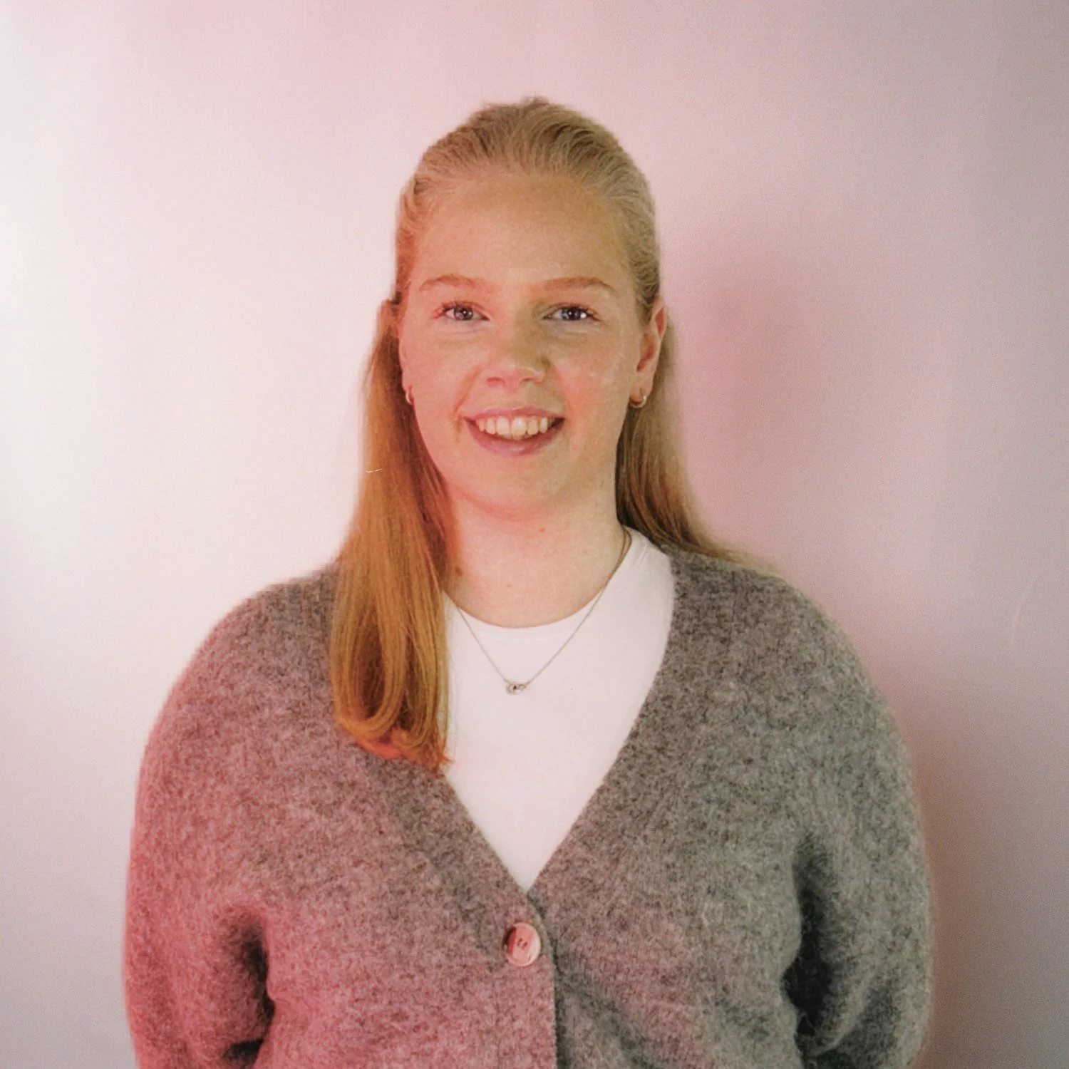 F1141B45 3AD9 445B 8E14 1BE0D10A1DDB 2